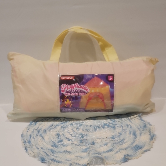 Syncfun Handbags - Kids Playhouse Tent With Lights- NWT